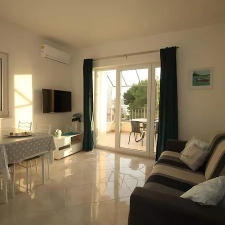 Appartement Ana - Srima