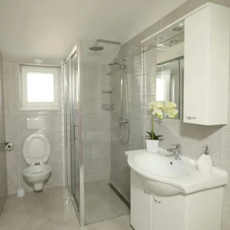 Appartement Ana - Srima