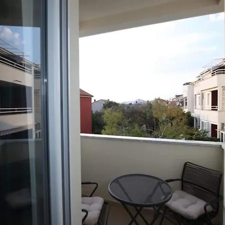 Ana - Appartement Srima